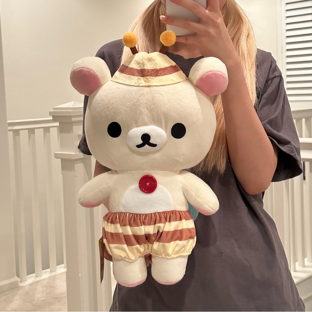 Large bee Rilakkuma plush brand new with tag